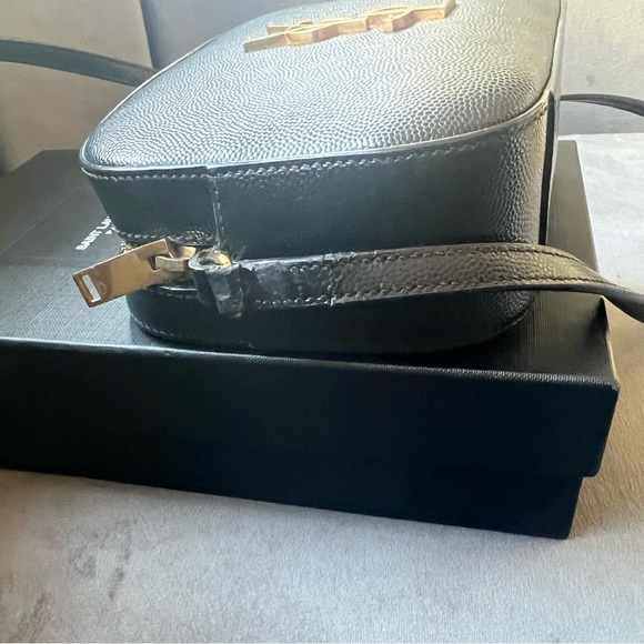 Yves Saint Laurent camera bag grain de poudre - Picture 4 of 12